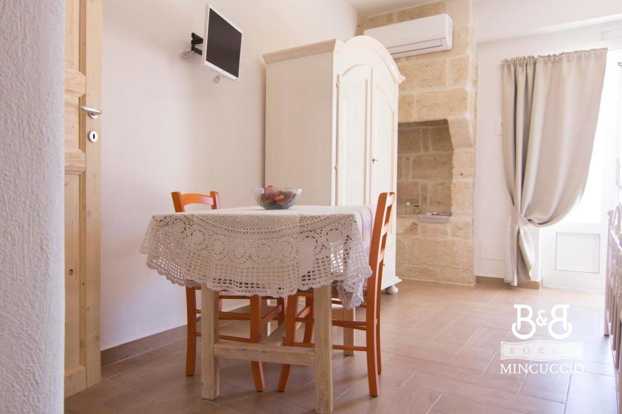 Bed and Breakfast Borgo Mincuccio Остуні Екстер'єр фото